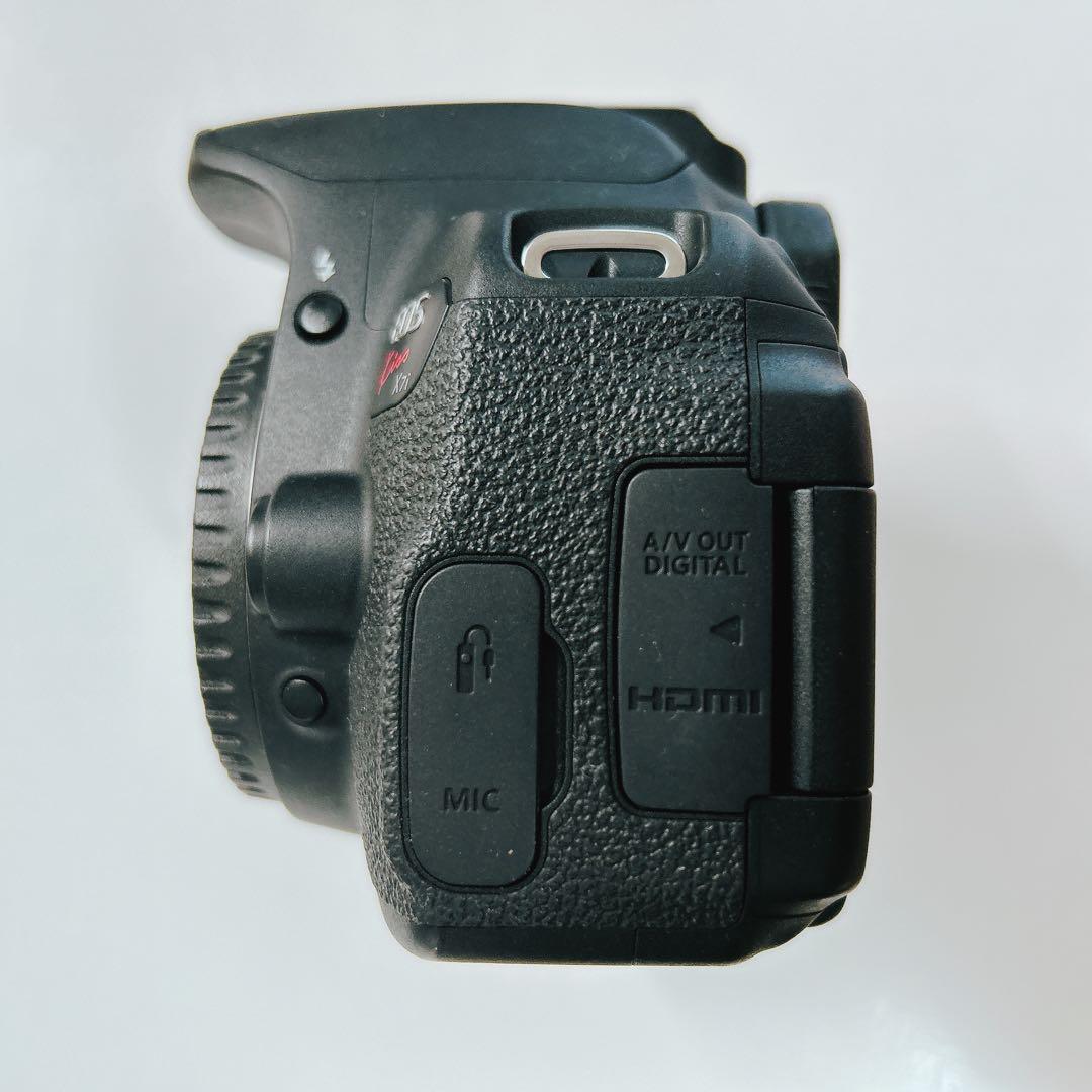 Canon キャノン EOS Kiss X7i 一眼レフカメラ