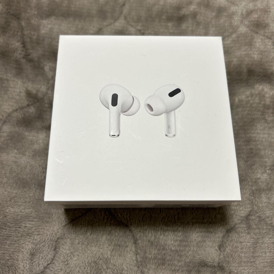 美品 AirPods Pro 第1世代 iFaceシリコンケース付き