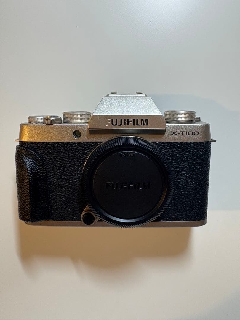 FUJIFILM X-T100 XC15-45mm F3.5-5.6レンズ付き