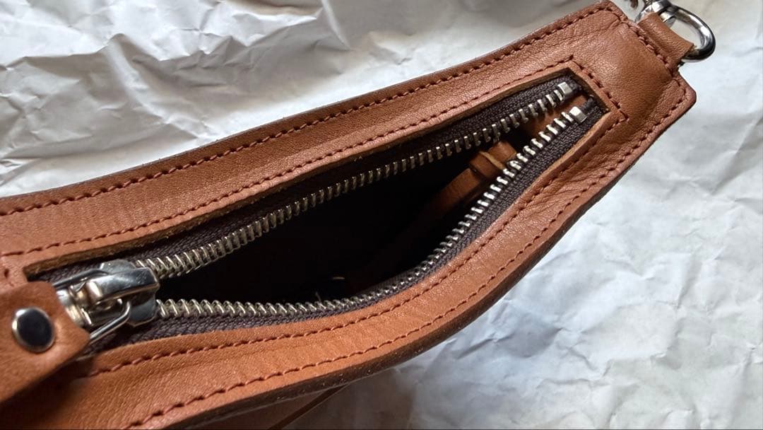 レッドムーン ベルトポーチ ミニバッグ