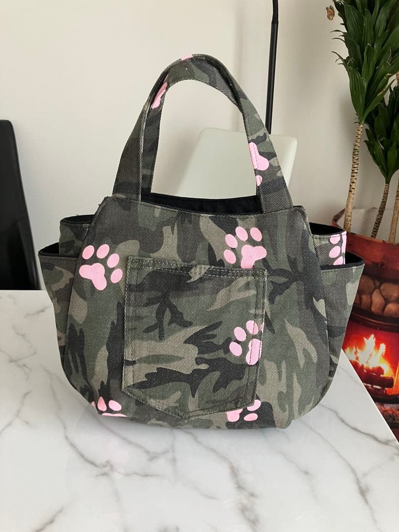 774 ローザ　大きめデニムリメイクバック