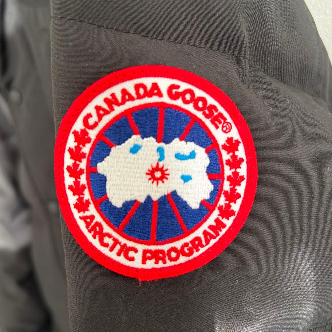 【新品同様✨XL!!】カナダグース　カーソン　ダウン　2way 黒　国内正規品