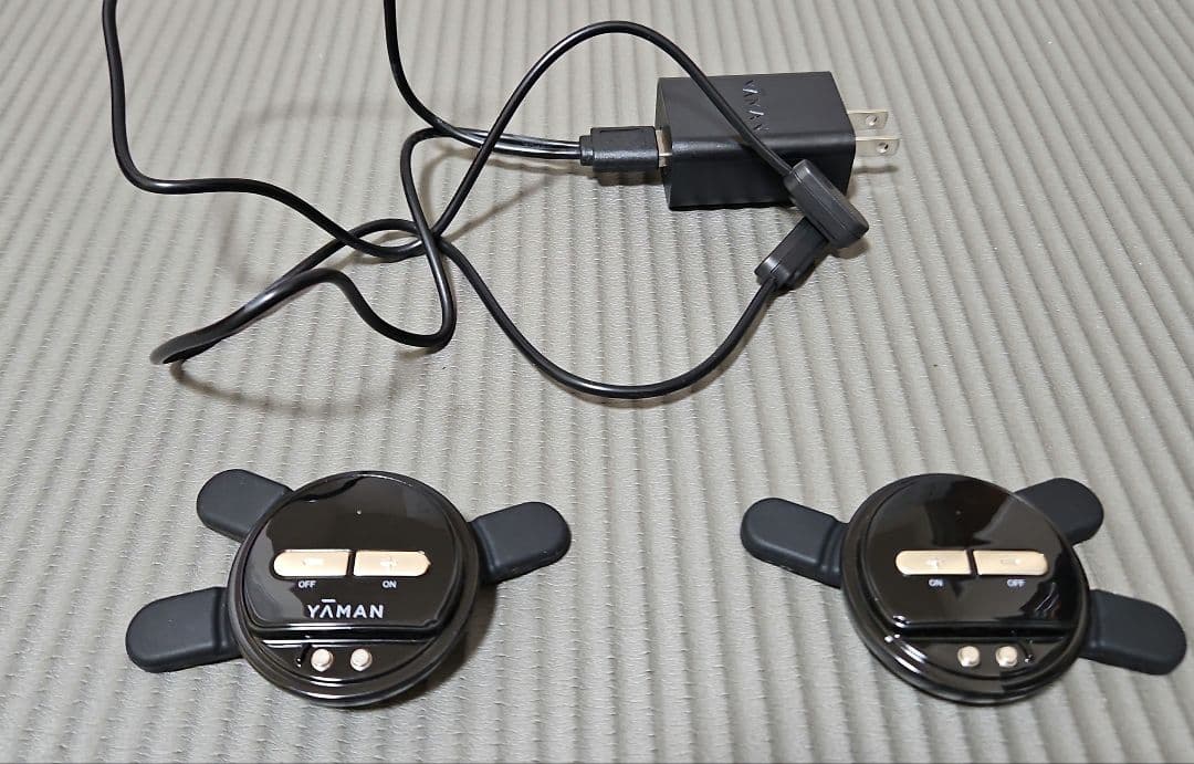 【ララら】ヤーマン メディリフトプラス EPM-18BB