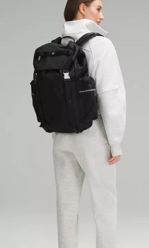 c*l様 【美品】lululemon/ルルレモン バックパック 25L 定価20