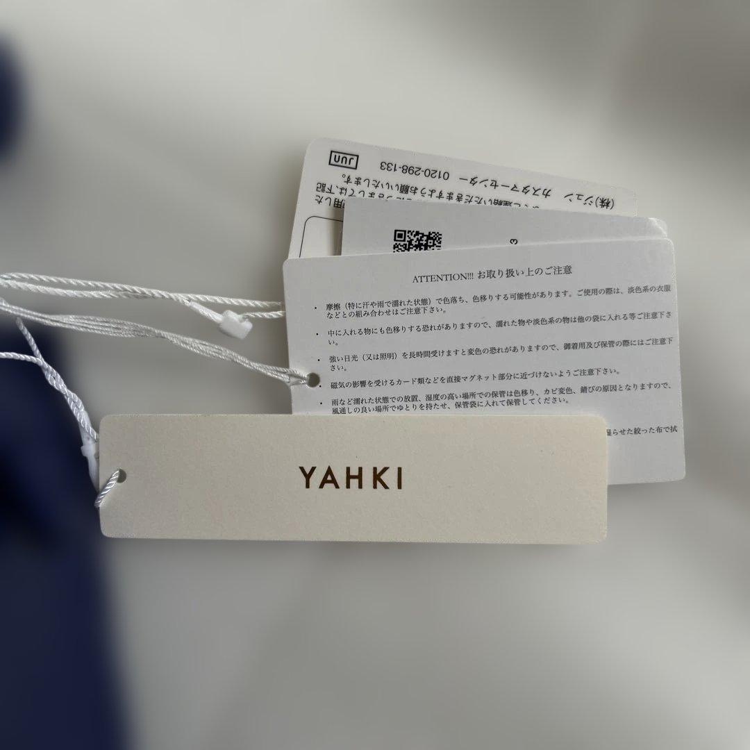 YAHKI Adam et ropeコラボ　クロスボディバッグ