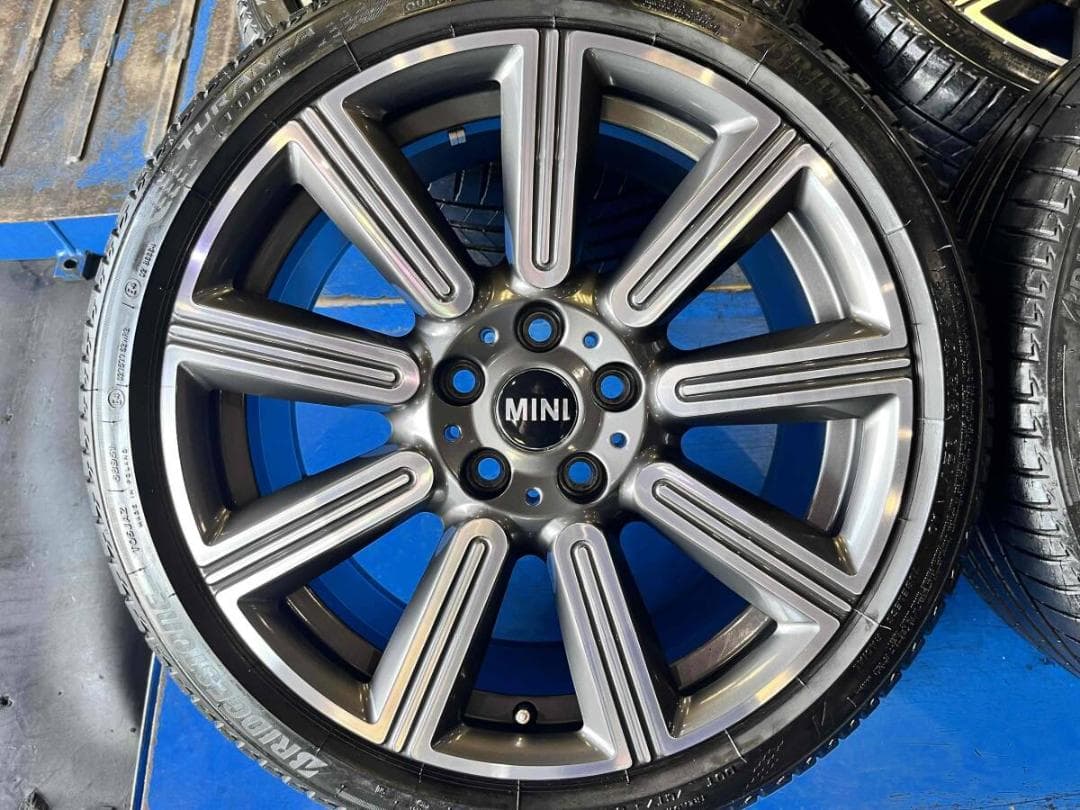 F54クラブマン ミニ純正 マルチレイスポーク591 225/40R18