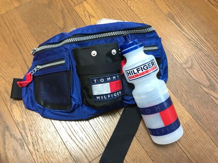 トミーヒルフィガー