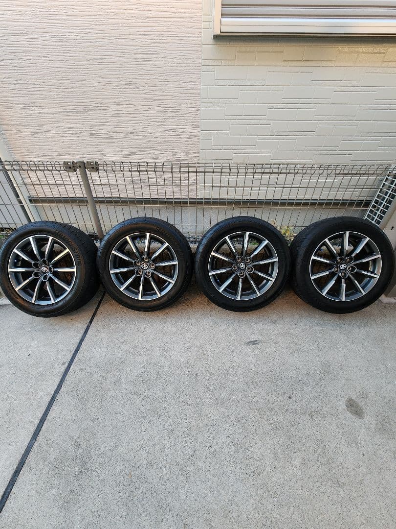 ③トヨタ 86 ZN6 純正ホイール 16インチ