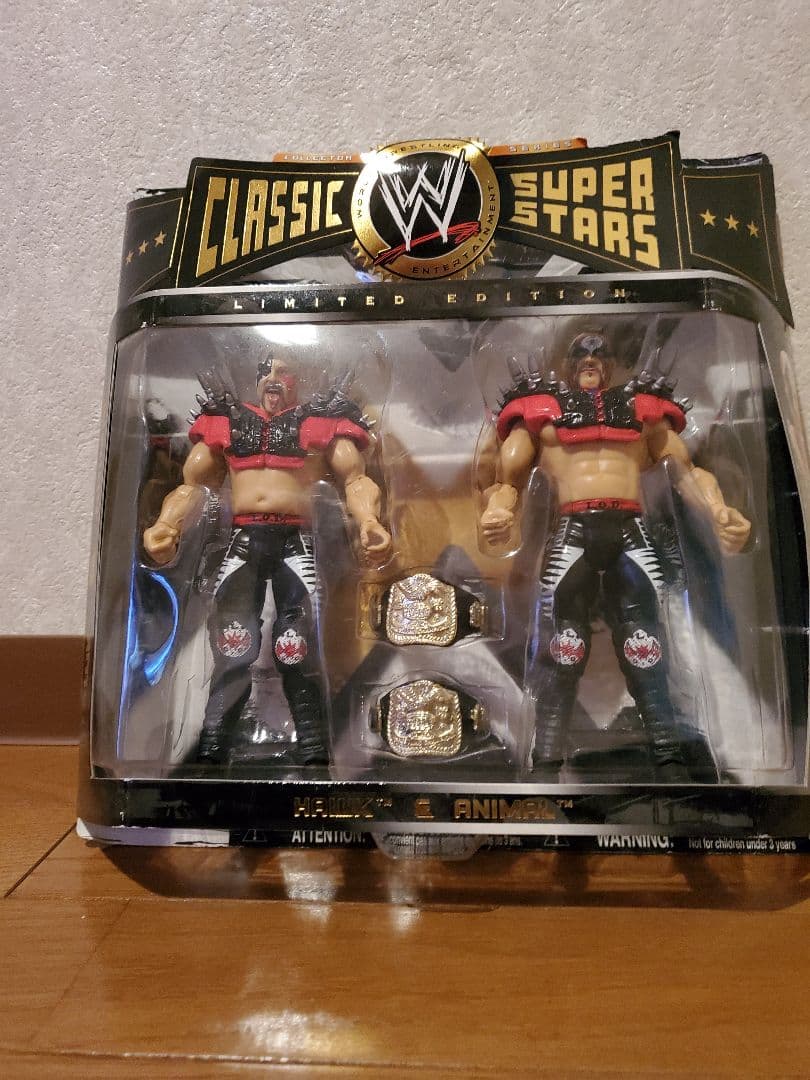 WWEフィギュアホークandアニマルリージョンオブドゥーム
