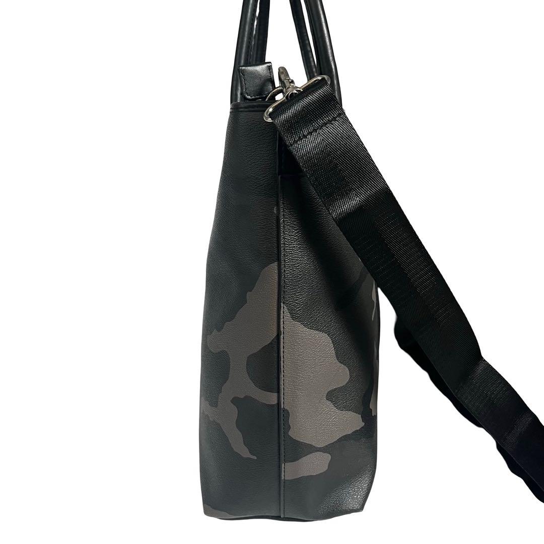 コーチ トートバッグ メトロポリタン 迷彩柄 大容量 A4 通勤 PVC レザー