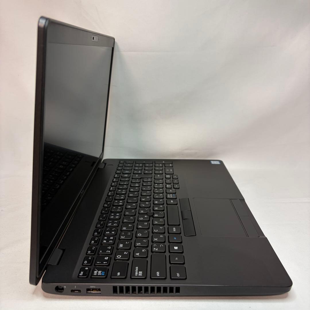 美品 Latitude 5501 i7 16GB 512GB 15.6型 FHD