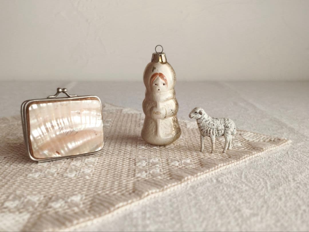 【チョコメルさま】old ornament ୨୧ * 雪国の女の子 オーナメント