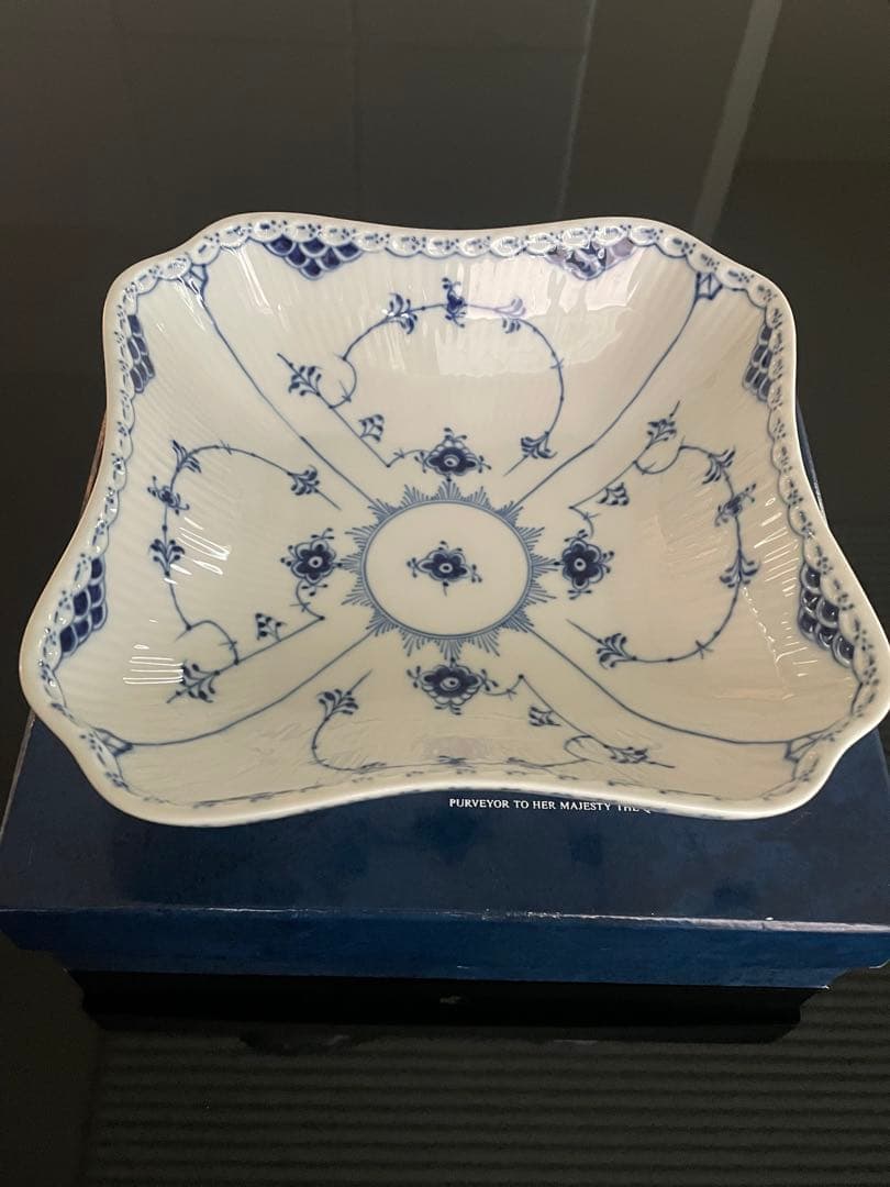 ロイヤルコペンハーゲン ブルーフルーテッド ハーフレース スクエア ボウル