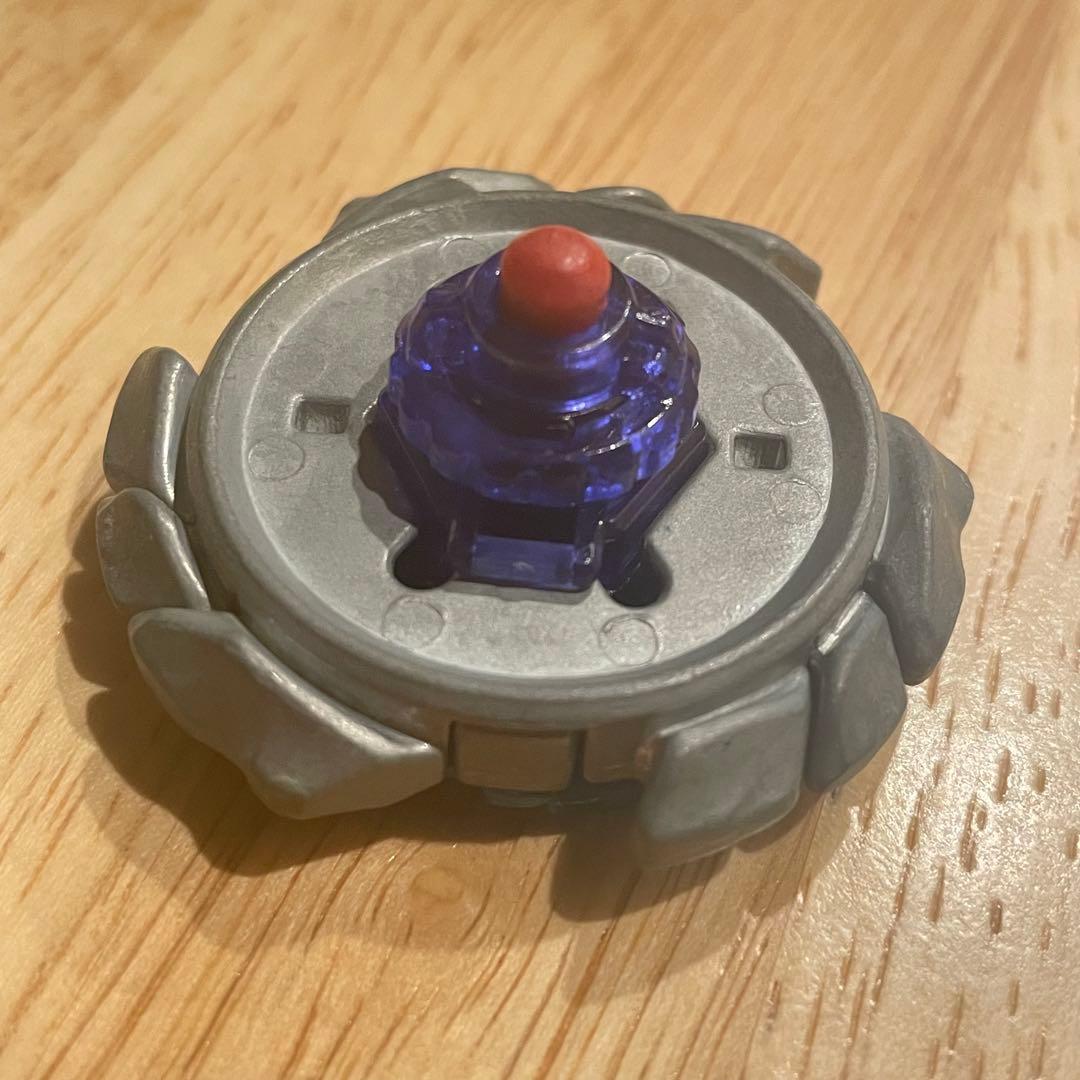 【期間限定セール】メタルファイトベイブレード （最強ブレーダーセット/限定品）