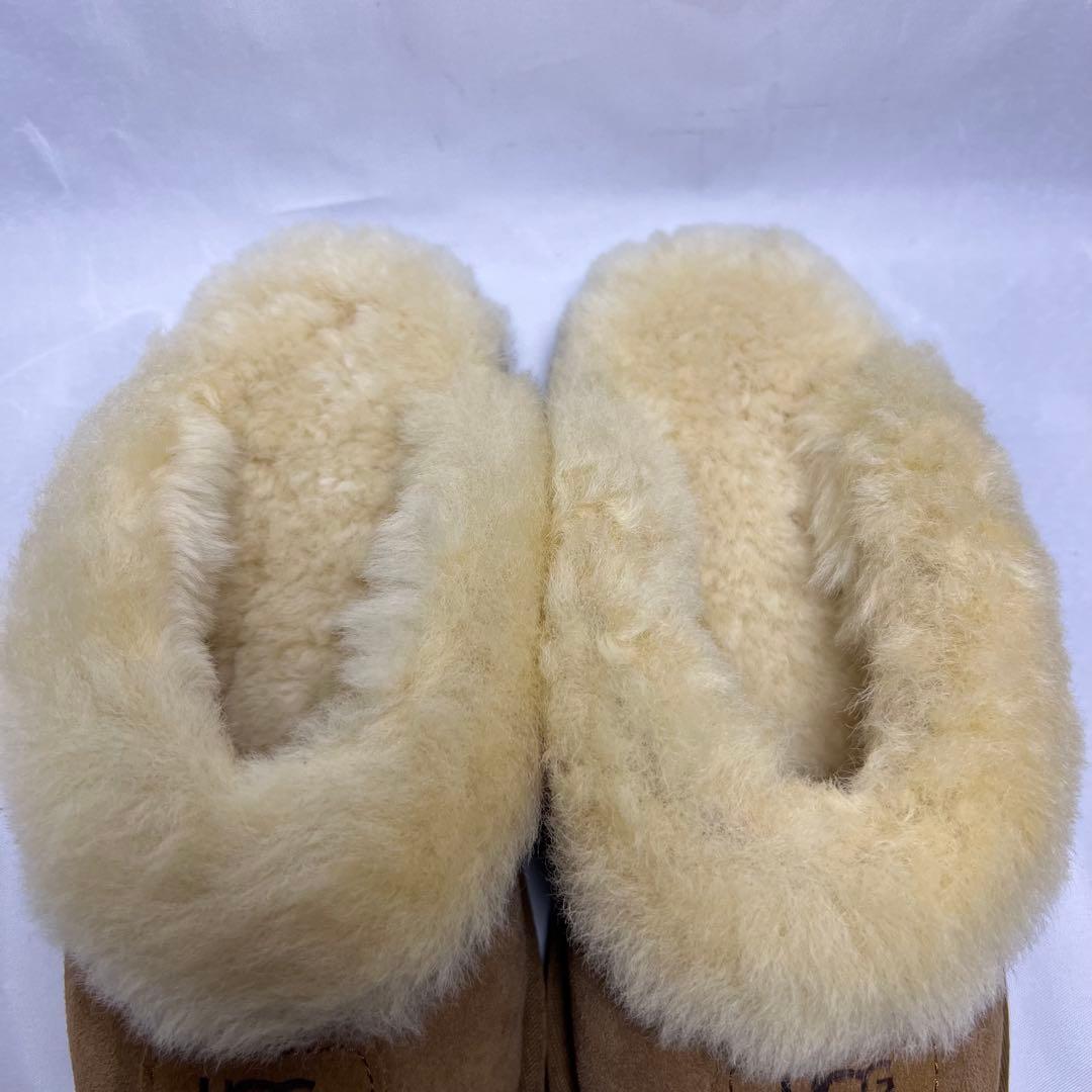 【UGG　コケット　ファー付き　スリッポン　Coquette　22ｃｍ】