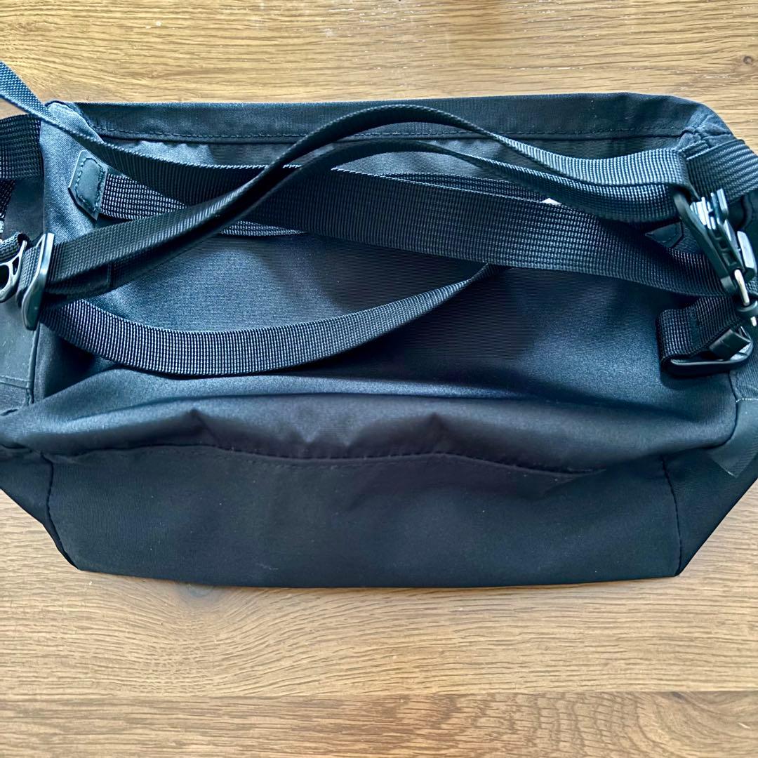 アッソブ ウエストバック ショルダーバッグ 防水ファニーパック