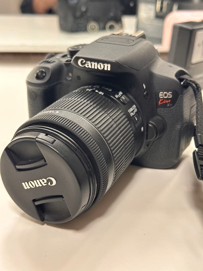 【値下げ】Canon EOS Kiss x7i ダブルズームレンズキット