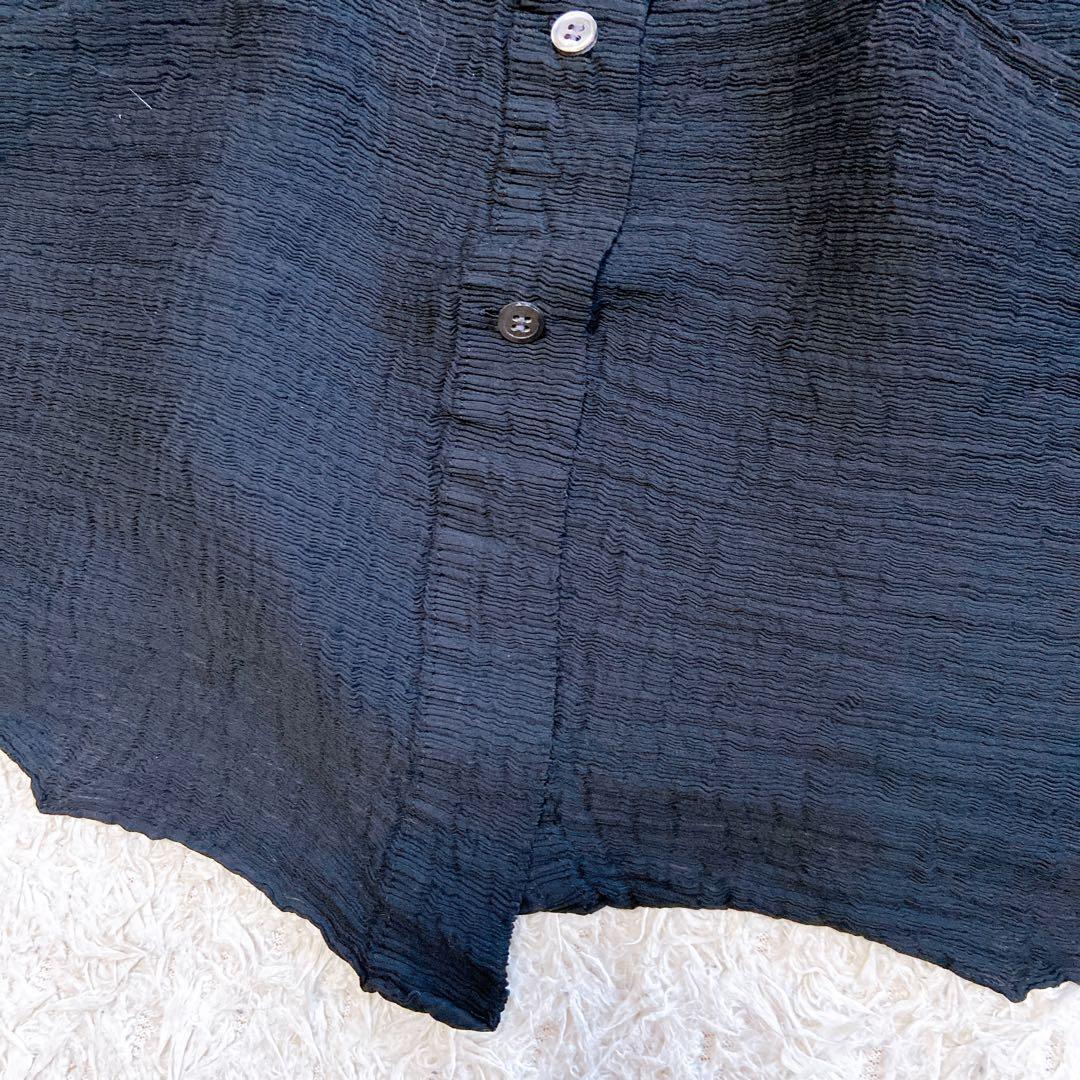 美品　me ISSEIMIYAKE 絞りプリーツ　ブラウス　カーディガン　黒