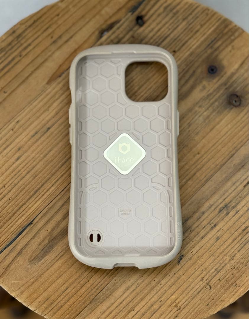 Apple iPhone 15 ブラック 128GB 初期化済み