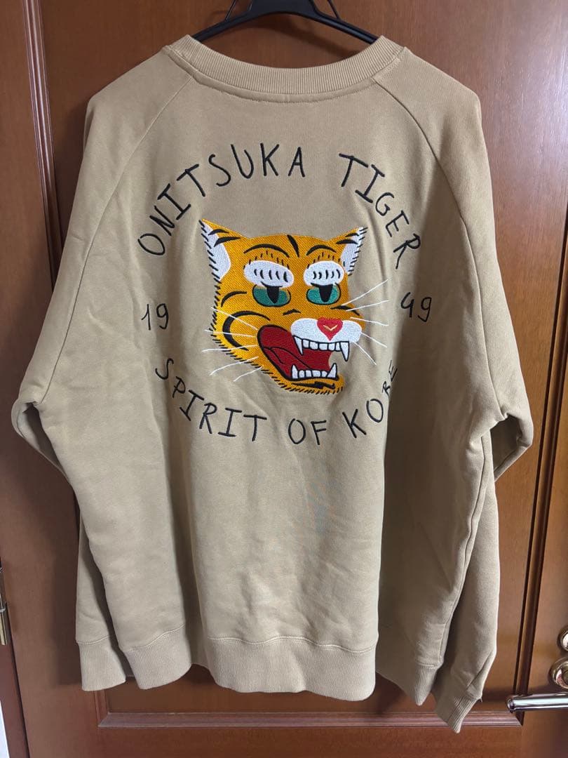「最終値下げ」ONITSUKA TIGER トレーナー　Lサイズ