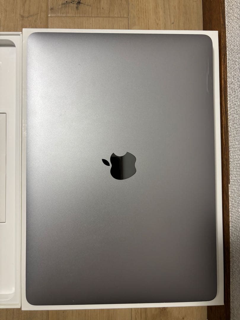 バッテリー新品　MacBook Pro 13インチ　A1706 500GB