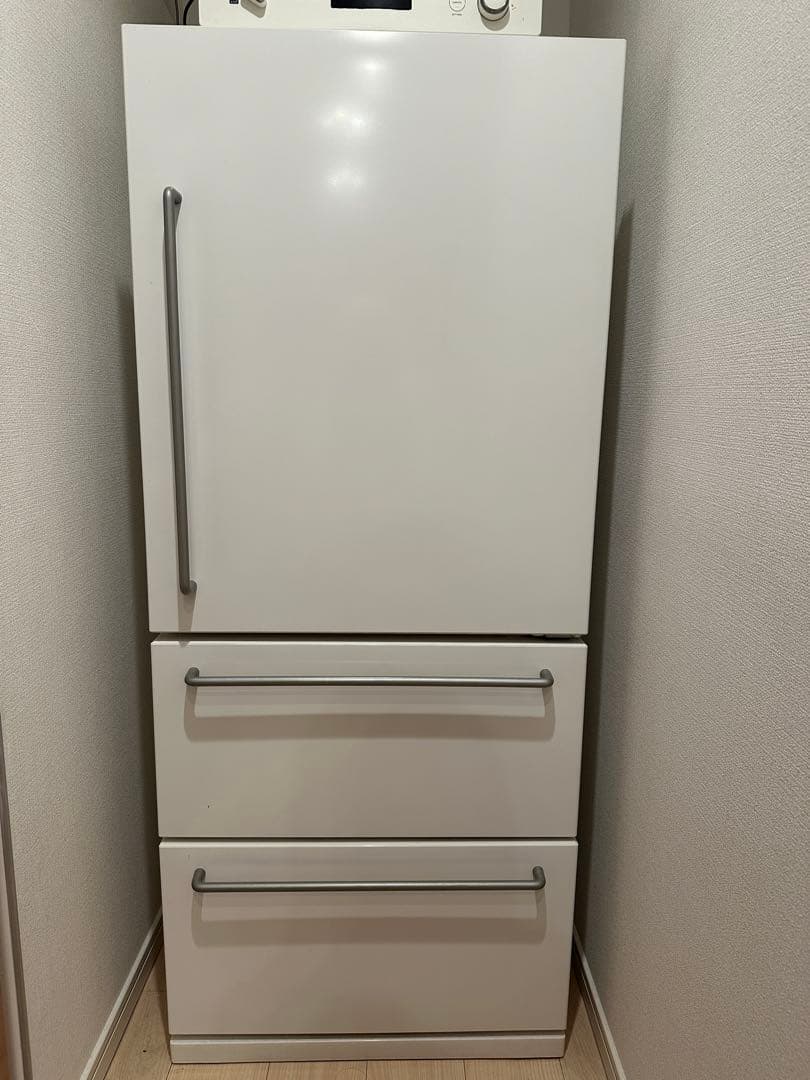 無印　冷蔵庫　2023年製　設置配送料込み 272リットル　ホワイト　白