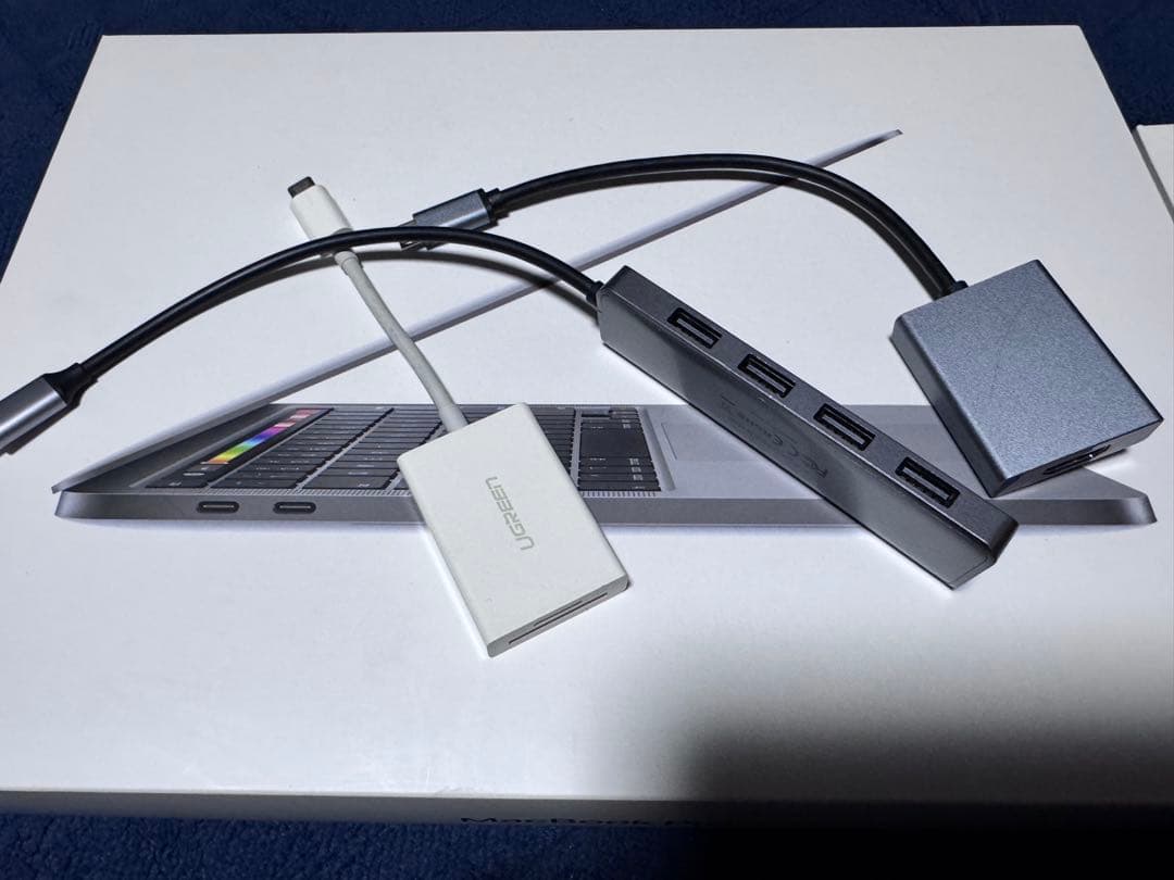 MacBookアクセサリー MacBook Pro 2020 i5 16gb 512gb