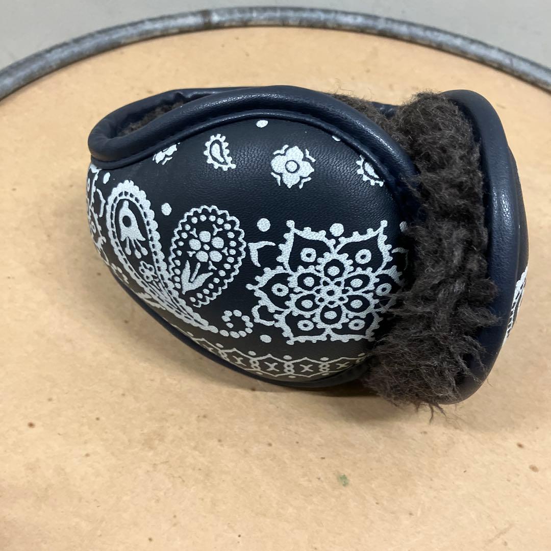 キャピタル　イヤーマフ　バンダナ柄　ネイビー　レザー