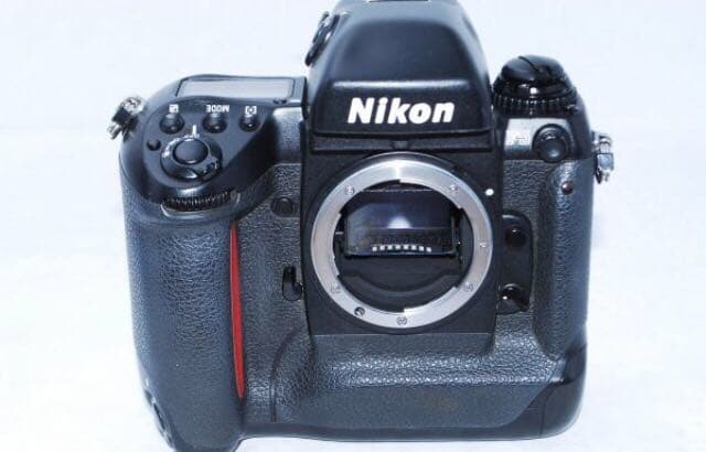動作良好★人気のnikonカメラ★ニコン F5 ボディ+ MF-27データバック
