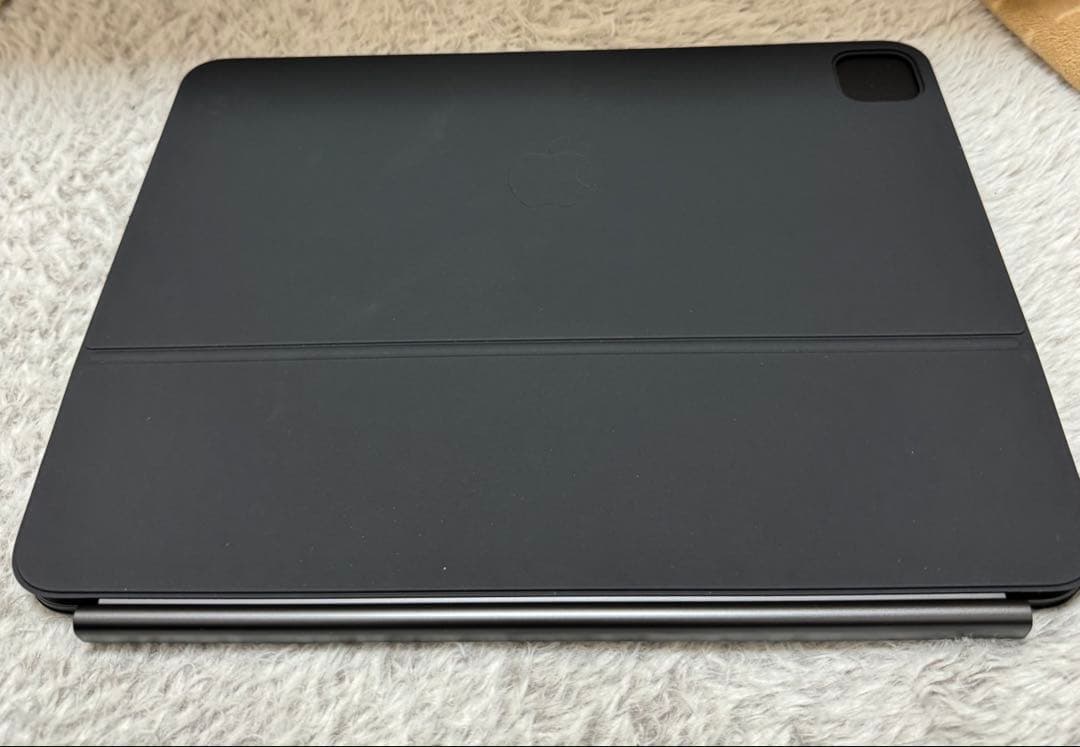 Magic Keyboard iPad Pro (M5) 13インチ
