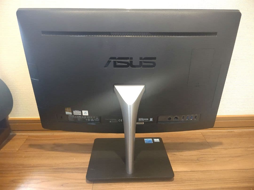 ASUS Core i5 メモリ8GB SSD240GB 一体型PC