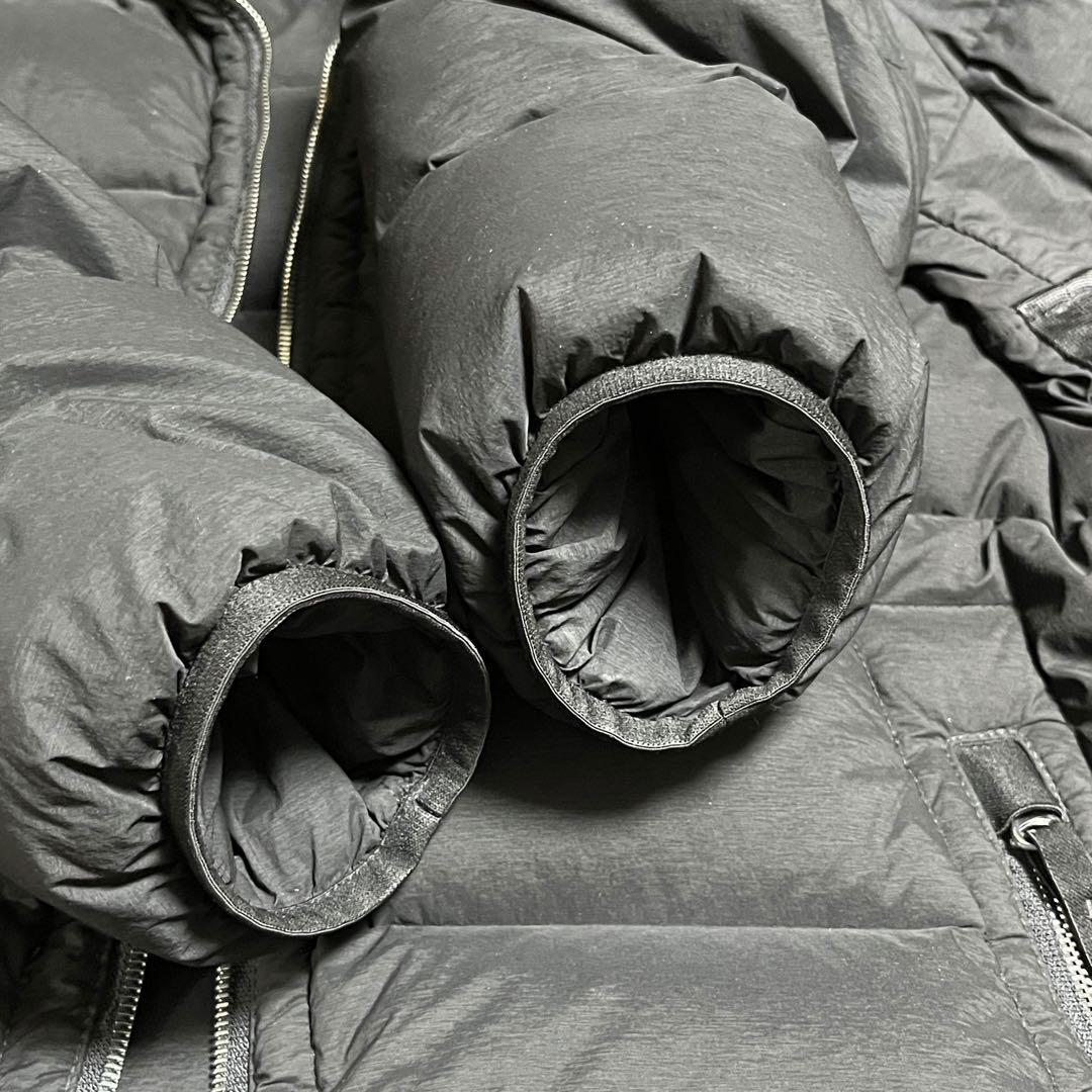 美品 ストーンアイランド 2023-24AW ダウンジャケット Sサイズ 黒