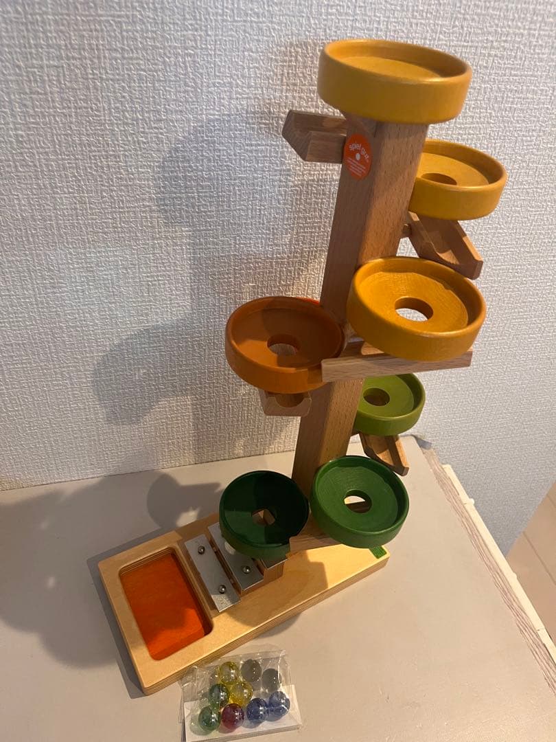 BECK ベック社　トレイクーゲルタワー・レインボー　木製　ビー玉