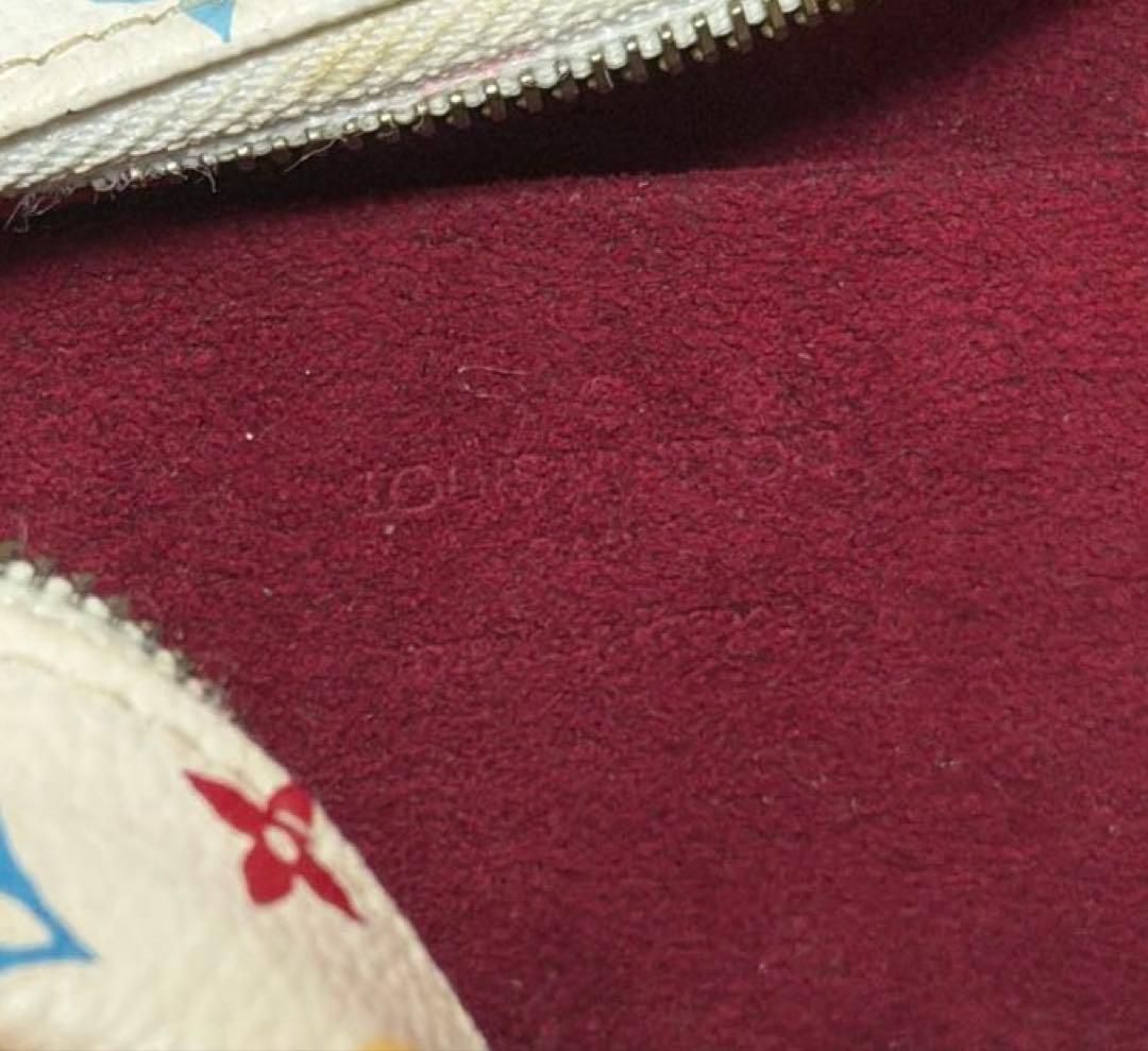 【希少品】ルイヴィトン ポーチ トゥルース ワピティ モノグラムマルチカラー