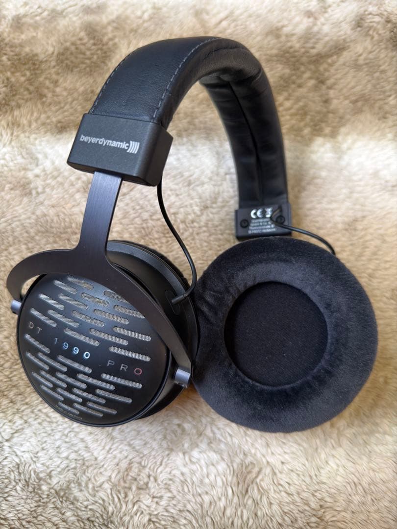 ヘッドホン Beyerdynamic DT1990PRO