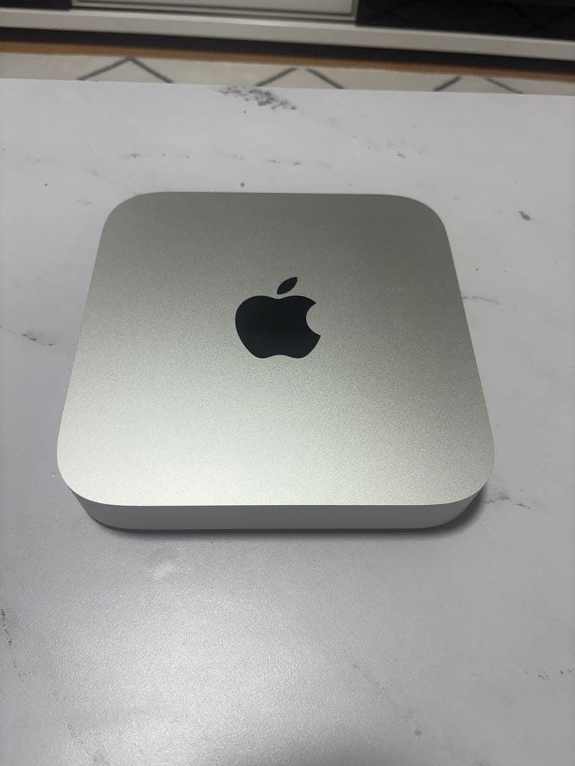 Apple Mac mini M1(2020モデル)8コア/16GB/512GB