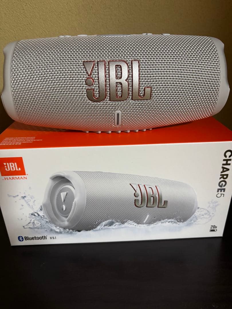 JBL Charge 5 ホワイト