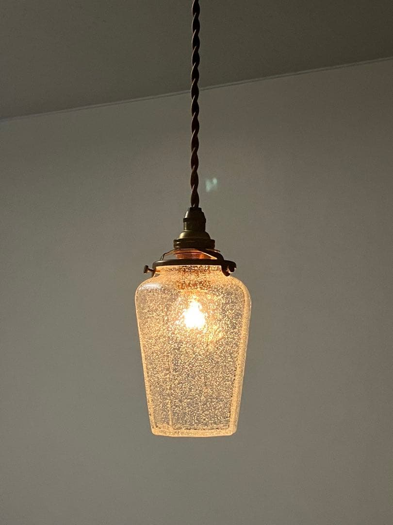 安土草多　ペンダントライト　八角瓶