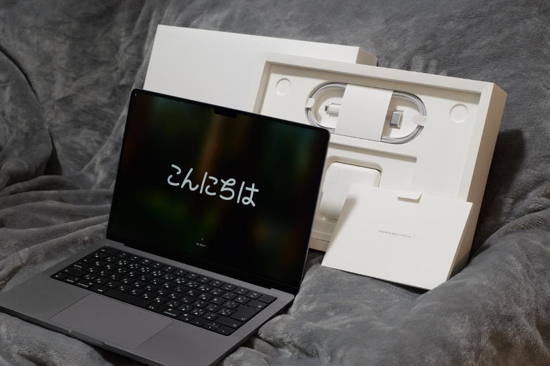 【極良品】MacBook Pro 14インチ M2 Pro 16GB/512GB