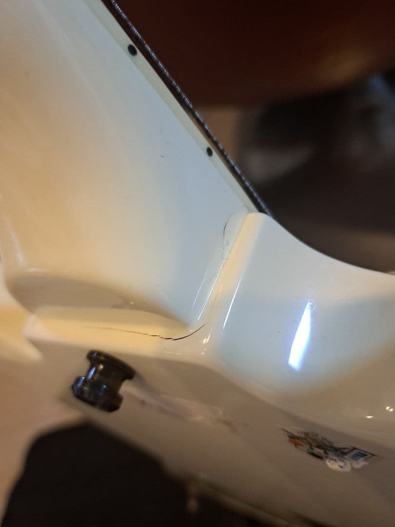 Bacchus　エレキギター　Fenderケース付き