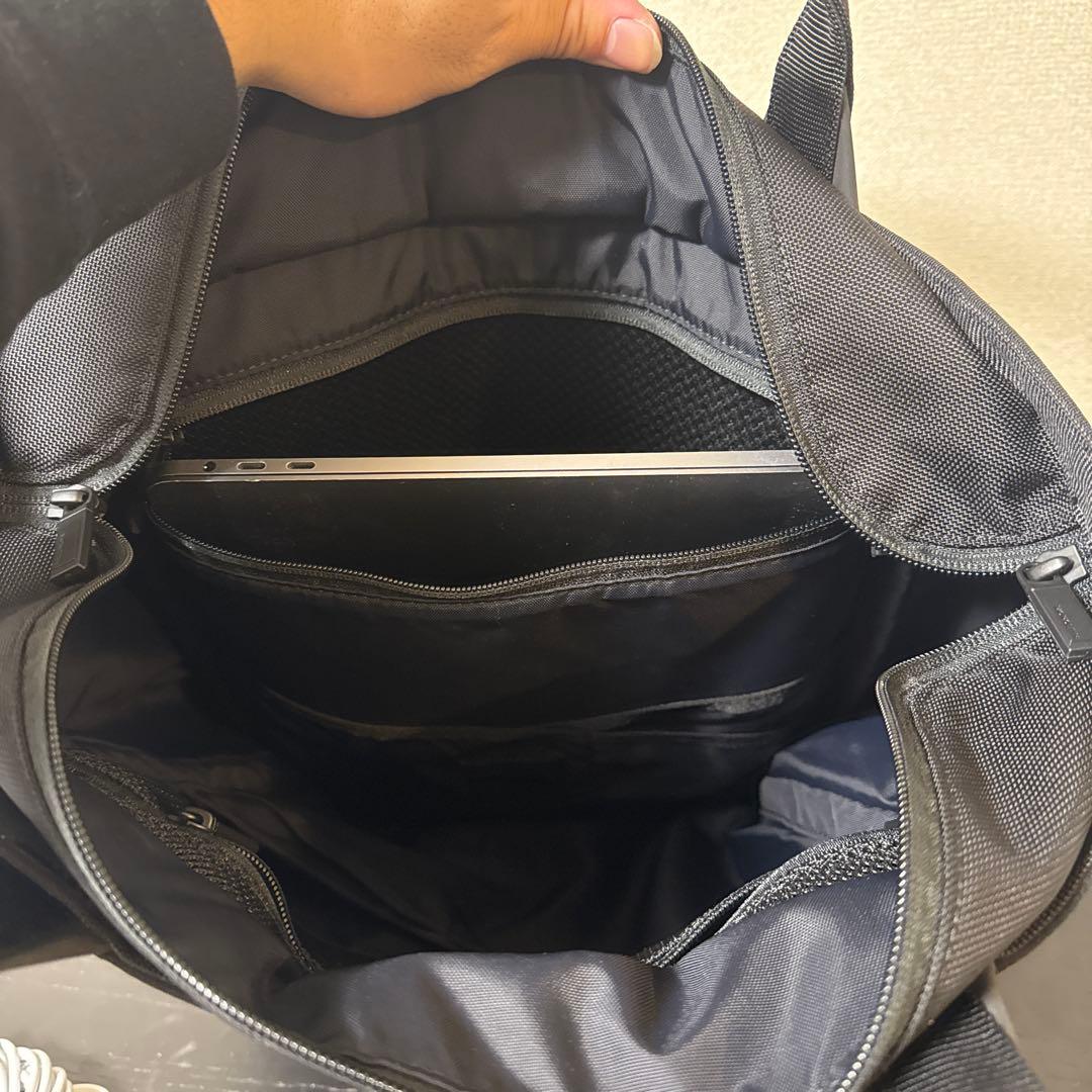 monolith ブラックトートバッグ