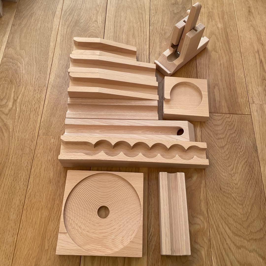 キュボロ・小さな大工さん　102パーツ