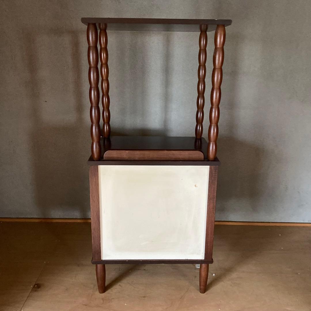 希少！ 収納 付き ナジコ 飾り棚