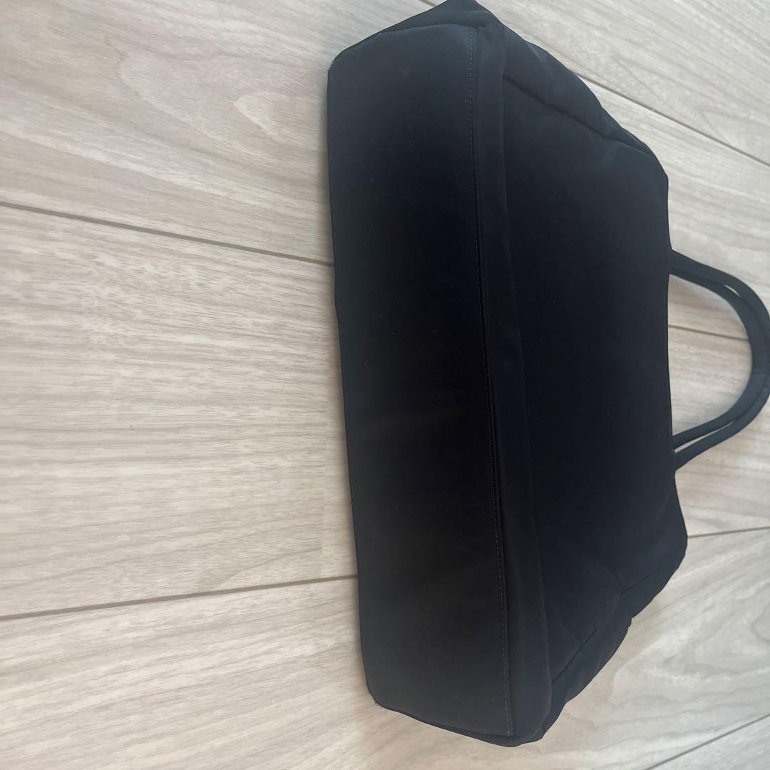 PRADA ブラック トートバッグ