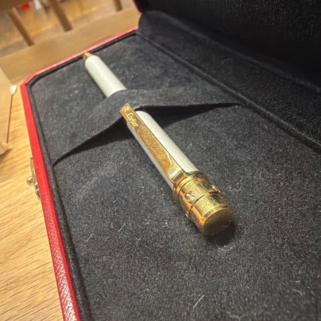 【新品未使用】 Cartier ボールペン サントス 本体 専用ケース 箱 付属