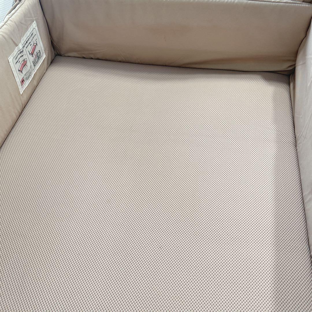 アップリカ ココネルエアー ベビーベッド ココアブラウン