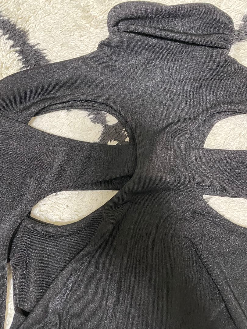 【値下げ】MISBHV ブラック カットアウト タートルネック ワンピース