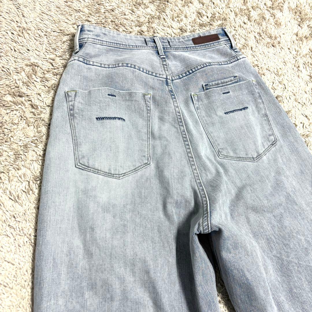 YANUK Joan ルーズストレートデニム 57131301 24サイズ