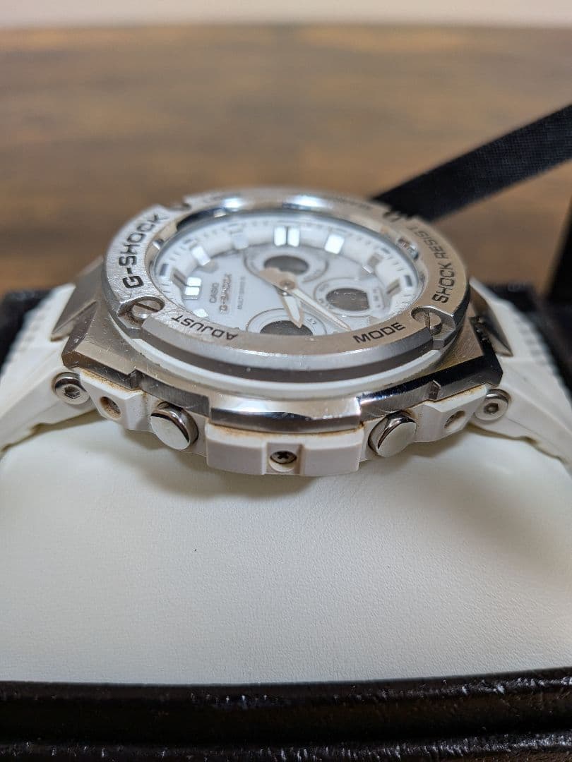 [CASIO G-SHOCK] GST-W310-7AJF ソーラー充電