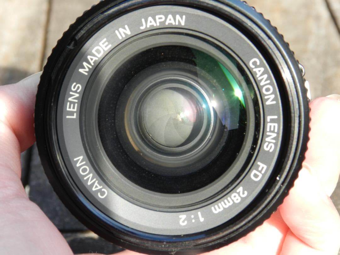 クモリあり　Canon NEW FD 28mm f/2 レンズ　キャノン